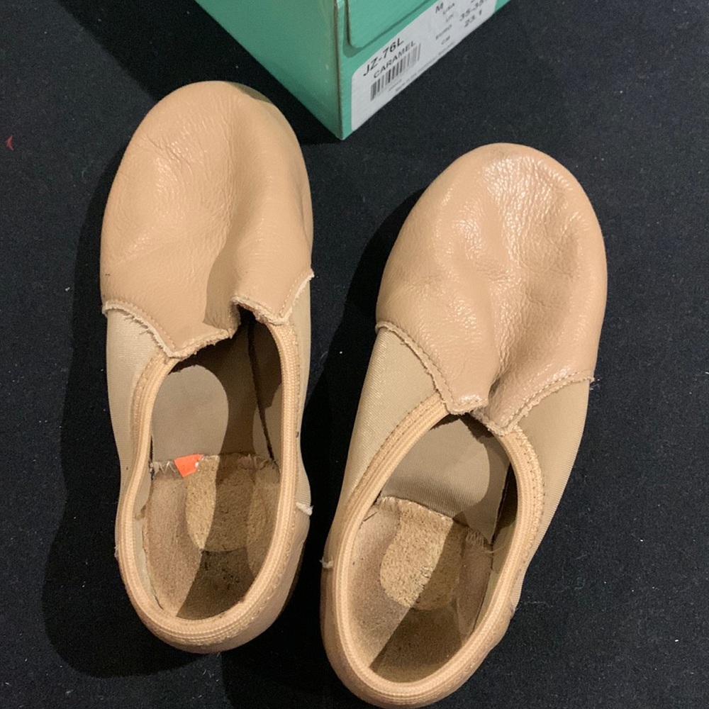 Jazz girls shoes